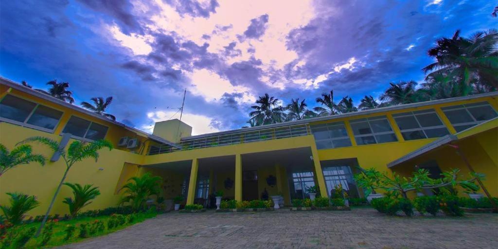 Hotel Villa Viana Marawila Luaran gambar