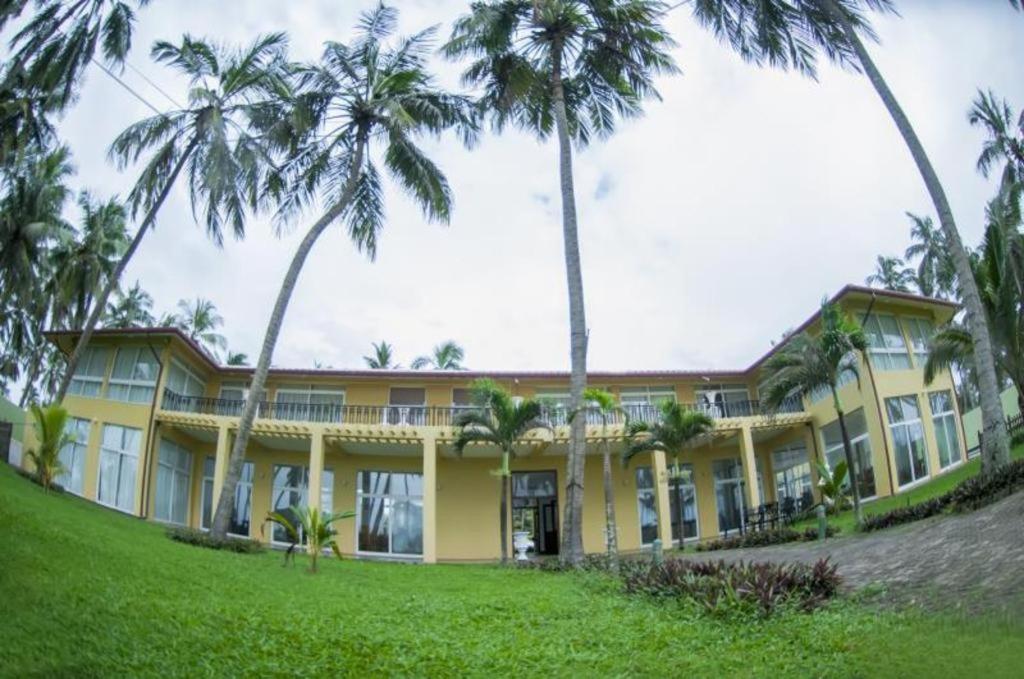 Hotel Villa Viana Marawila Luaran gambar